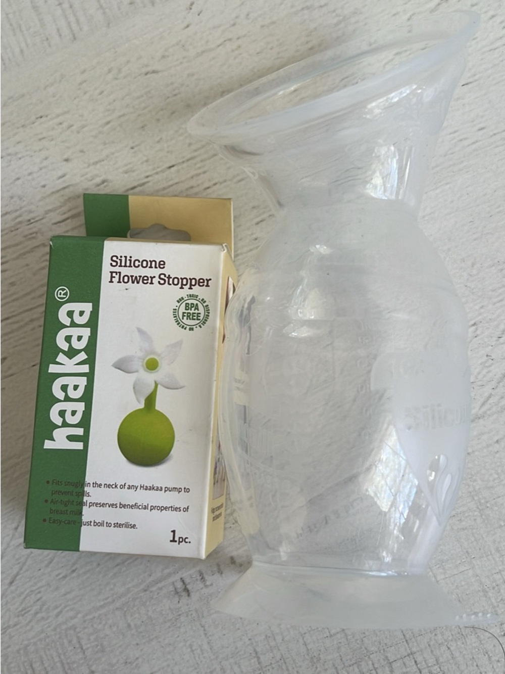 Haakaa with Silicone Flower